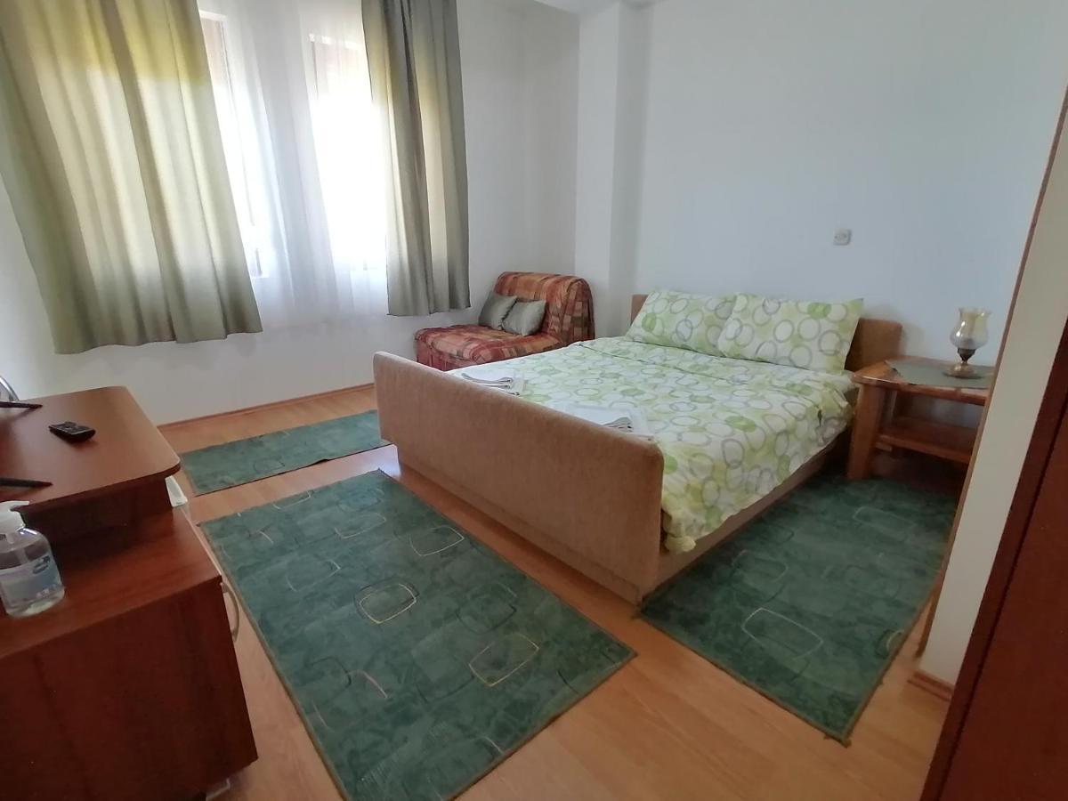 Vila Sara Ochryda Zewnętrze zdjęcie
