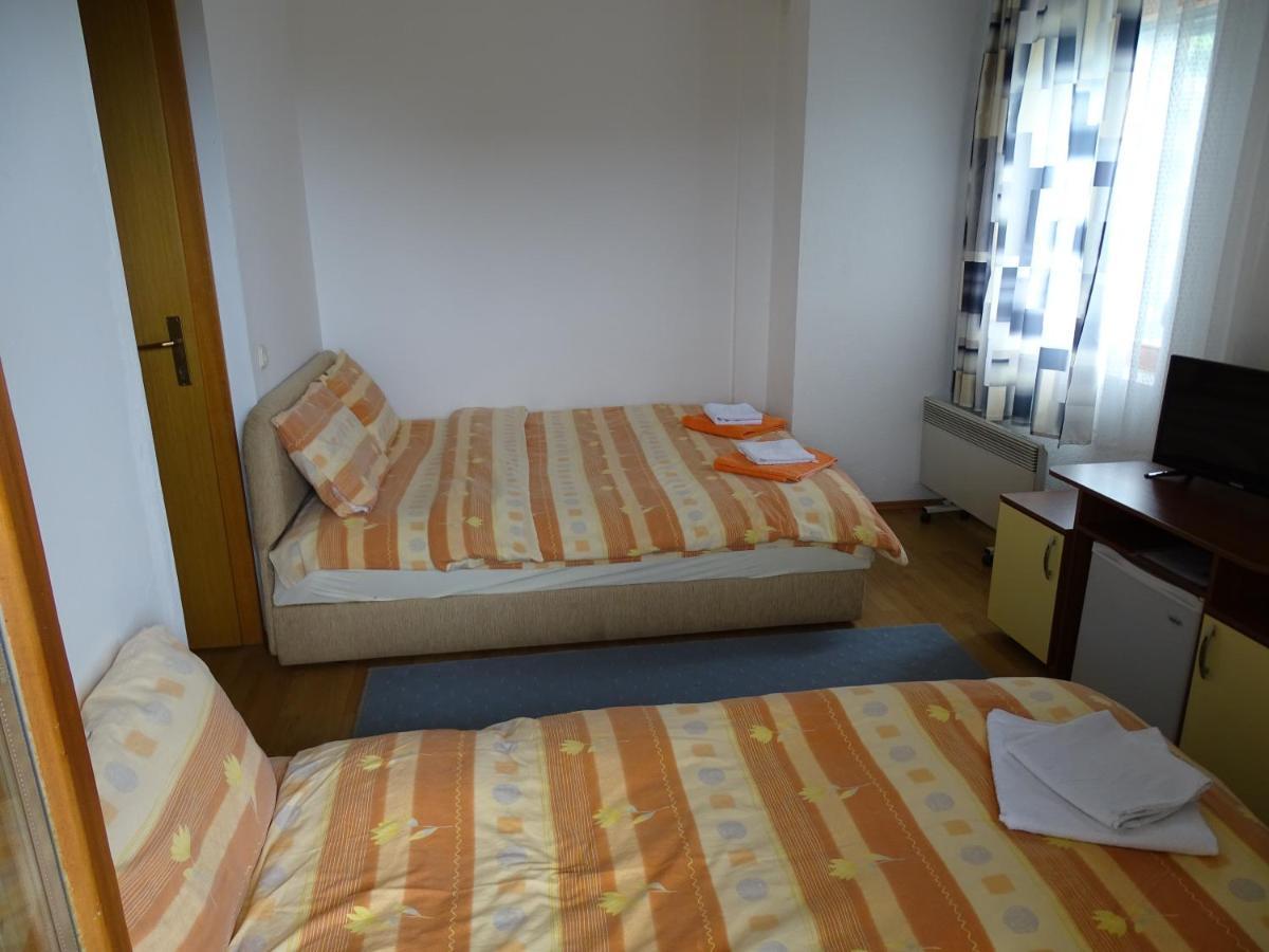 Vila Sara Ochryda Zewnętrze zdjęcie
