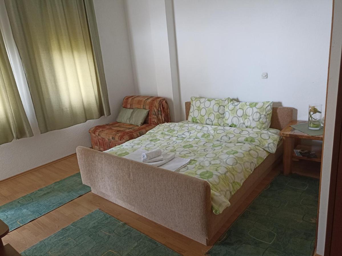 Vila Sara Ochryda Zewnętrze zdjęcie